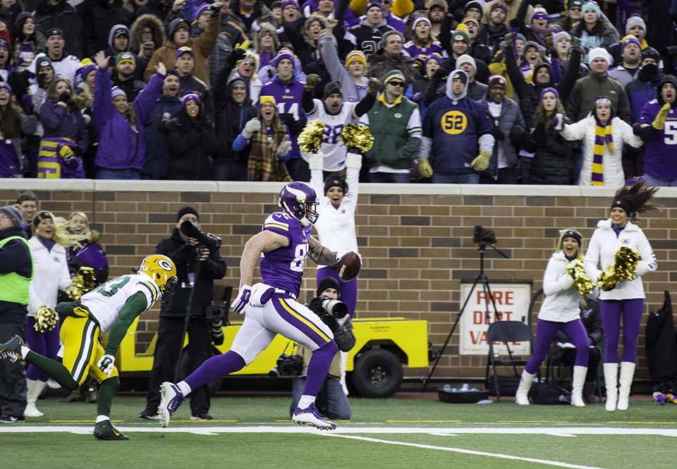 Rudolph TD-Vikings-NFL-Photographer